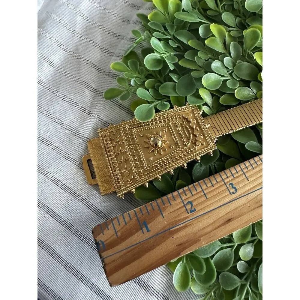 Accessocraft vintage gold